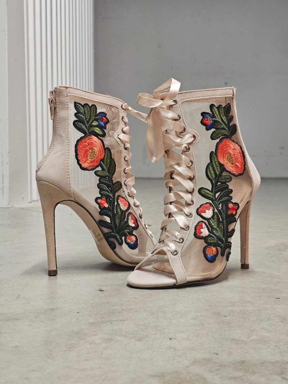 Floral Embroidered Mesh Lace-Up Stiletto Heels With Back Zipper - Picture 10 of 13